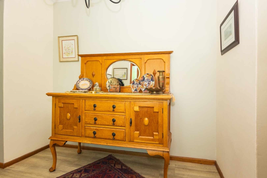 4 Bedroom Property for Sale in Panorama Western Cape